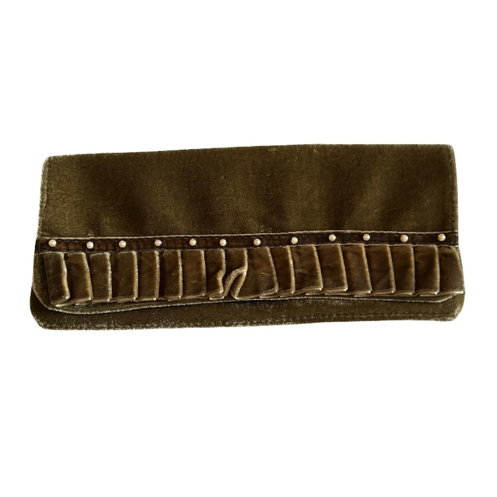 Elegant Vintage Style Clutch